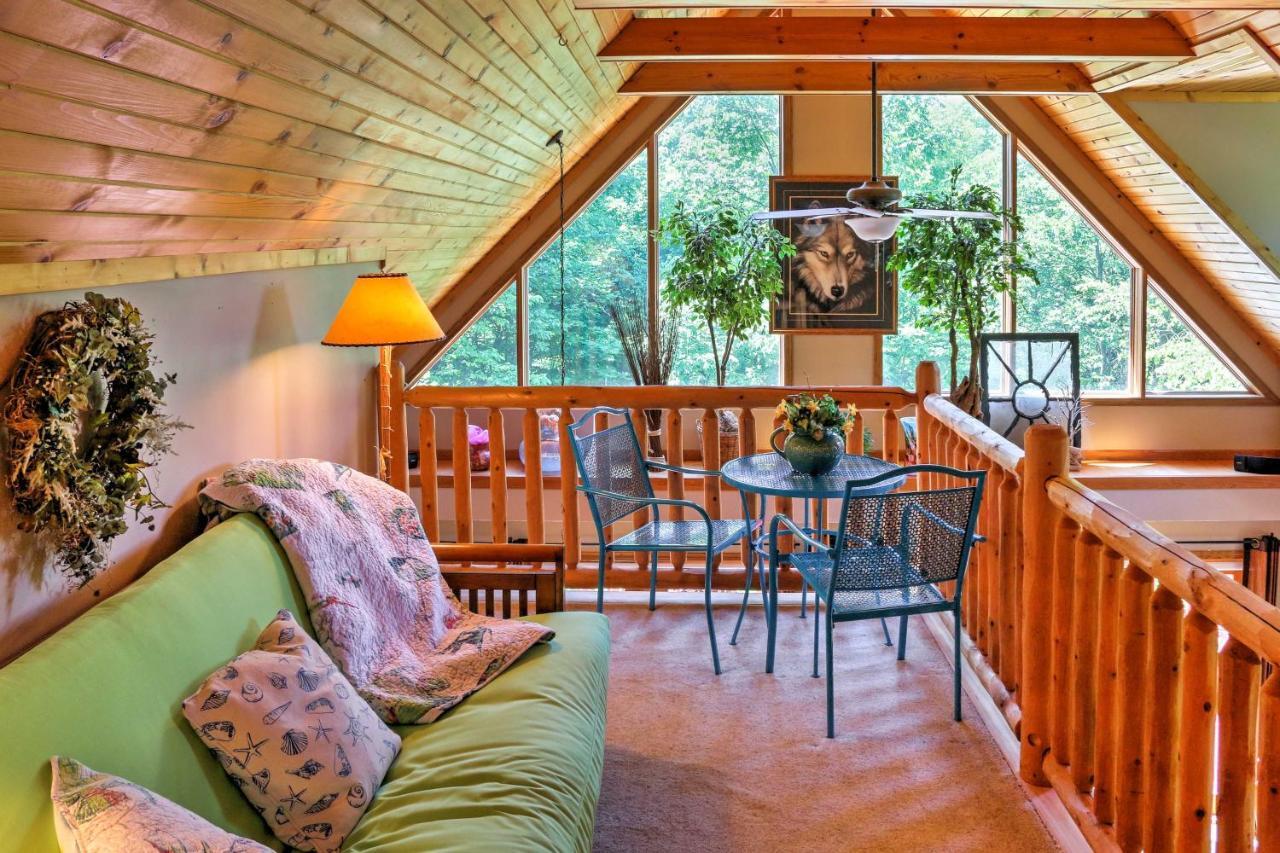 Roomy House On 2 Acres - 2 Mi To Egg Harbor Beach! Екстер'єр фото