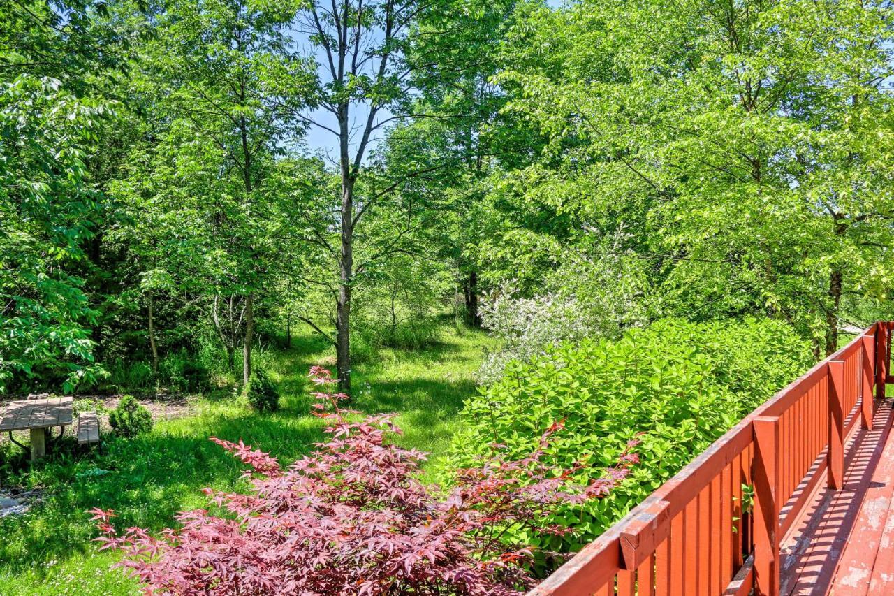 Roomy House On 2 Acres - 2 Mi To Egg Harbor Beach! Екстер'єр фото