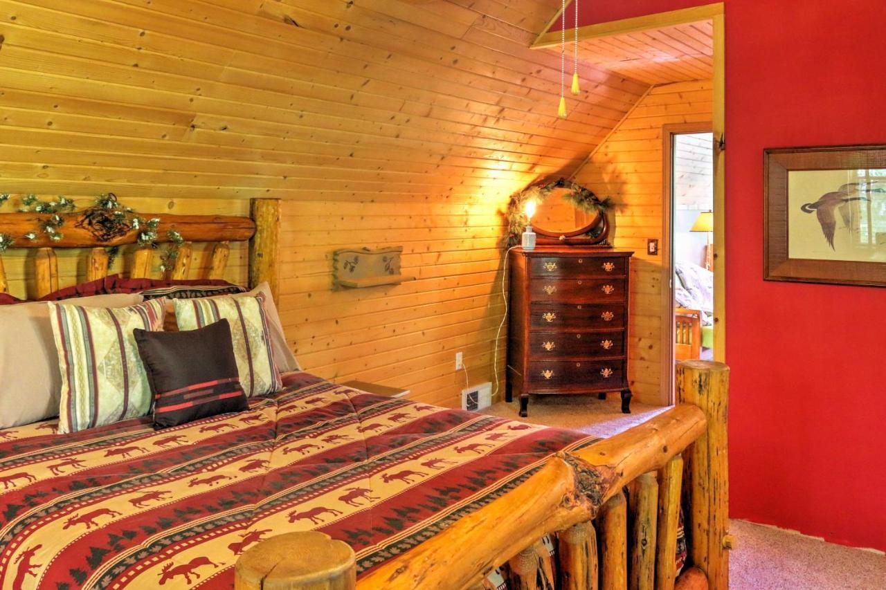 Roomy House On 2 Acres - 2 Mi To Egg Harbor Beach! Екстер'єр фото