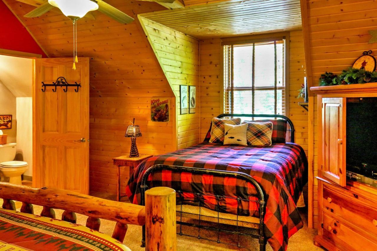 Roomy House On 2 Acres - 2 Mi To Egg Harbor Beach! Екстер'єр фото