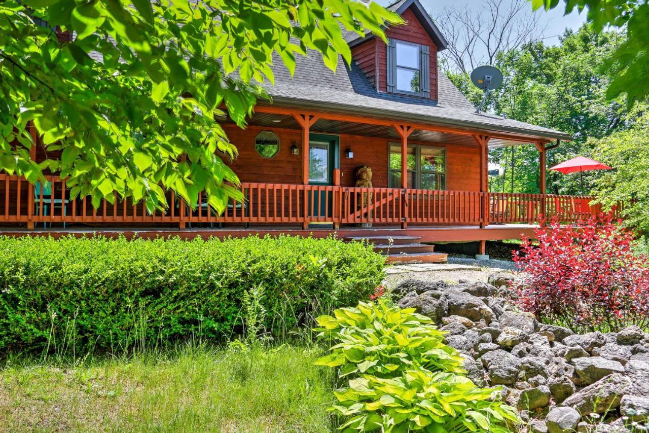 Roomy House On 2 Acres - 2 Mi To Egg Harbor Beach! Екстер'єр фото